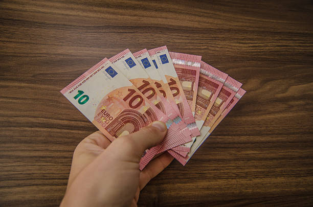 Italy proposes zero merchant fees for digital euro payments below €10