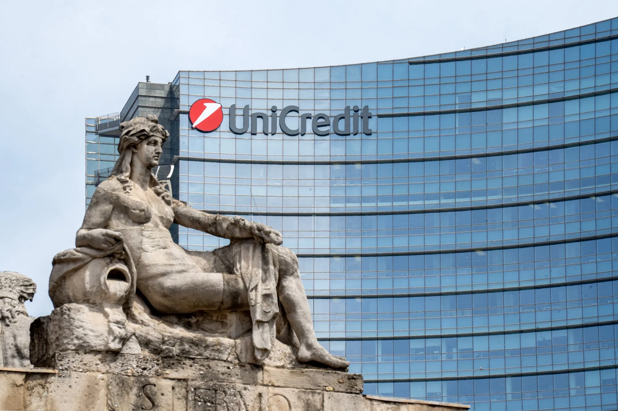 UniCredit Weighs Crypto Custody in Europe’s Shifting Banking Landscape