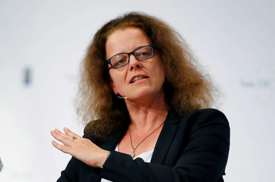 ECB’s Isabel Schnabel: Transparency and Rate Hikes Outline Path Through Overlapping Shocks