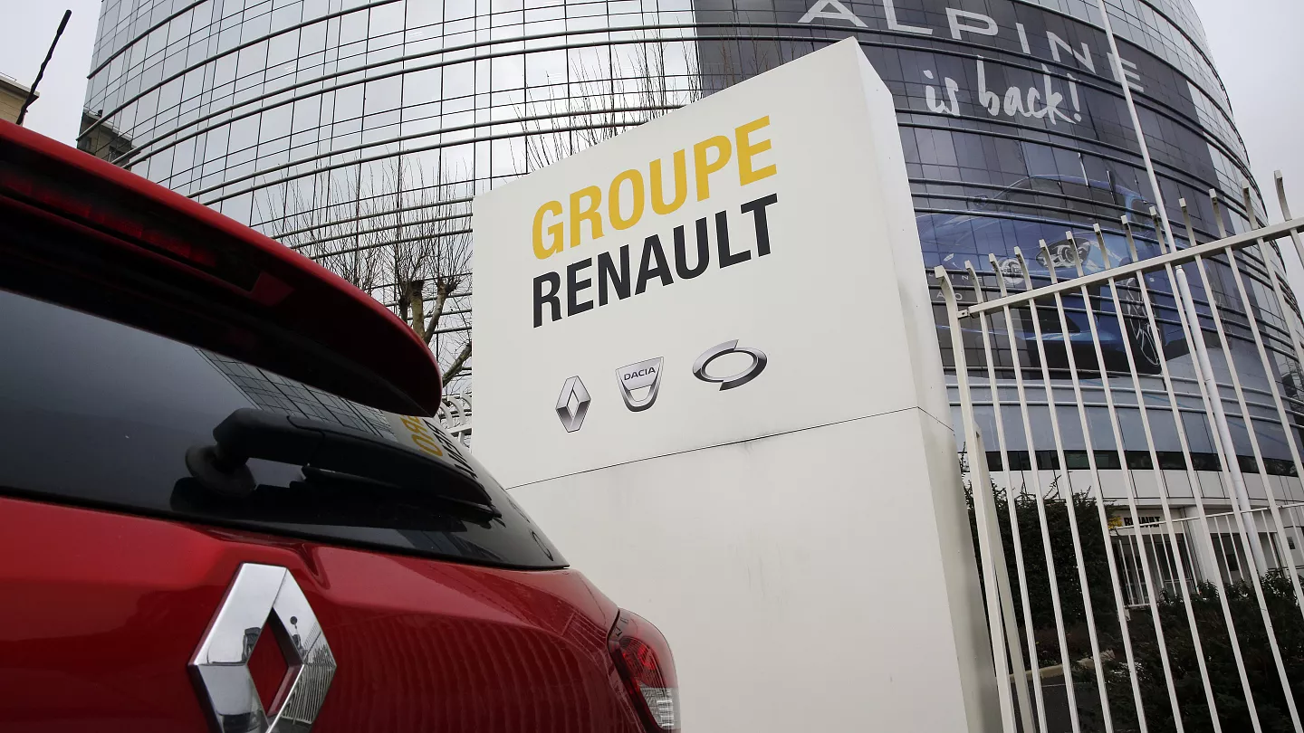 Renault CEO Hails EU–China Hybrid Deal as Industry Milestone