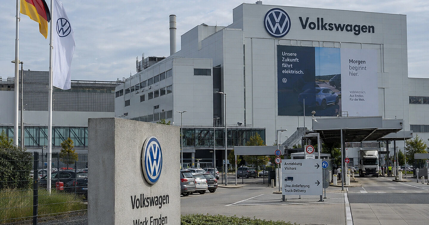 Volkswagen to Invest €3.57bn in U.S. Audi SUV Plant Amid €5bn Tariff Burden, 100,000 German Job Cuts