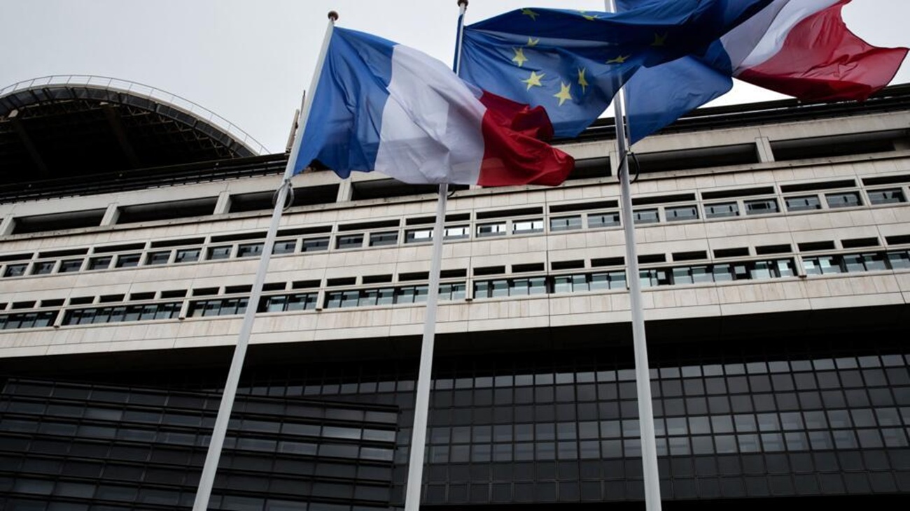 French Bond Turmoil Puts ECB Succession Race in Spotlight Over Market Stability