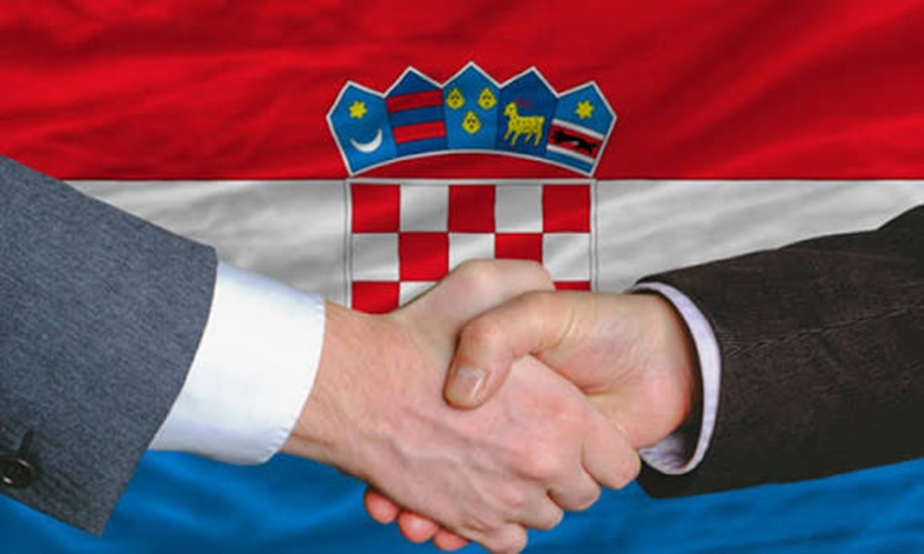 EIB and HBOR sign €300 million deal to boost Croatian SME growth and sustainability