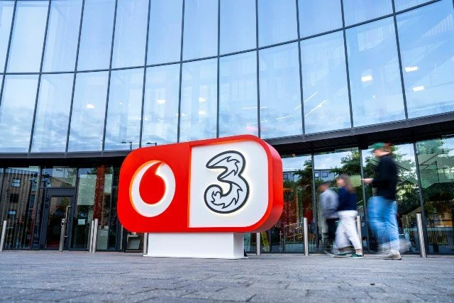 Vodafone to Take Full Control of VodafoneThree in €5.14 Billion UK Telecom Deal