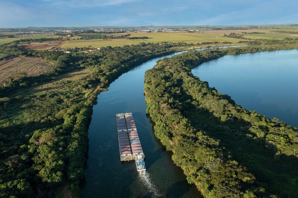Paraguay Focuses on Fuel Supply as the Paraná-Paraguay Waterway Enters Strategic Phase
