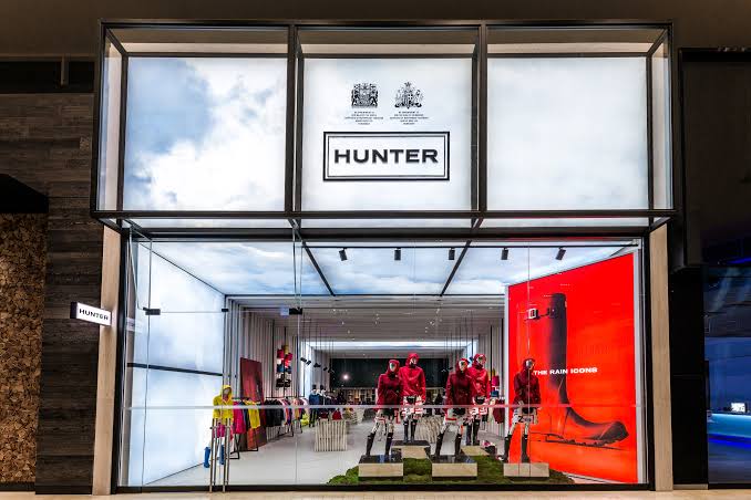 Hunter abre su primer local exclusivo en Argentina y prepara una expansión nacional mediante franquicias